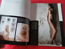 Load image into Gallery viewer, Vintage Erotic Nude Women Picture Book The Photographer's Guide To Nudes John Freeman