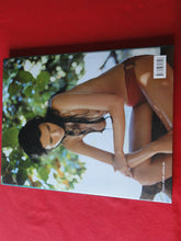 Load image into Gallery viewer, Vintage Hardcover Erotic Nude Women Picture Book Poinsard Daab