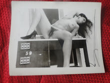 Load image into Gallery viewer, Vintage Early Pinup Erotic Sexy Adult Woman Hairy Bush 5 x 4 Photo AB