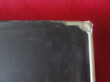 Load image into Gallery viewer, Vintage Hardcover Erotic Nude Women Picture Book Andreas H. Bitesnich On Form