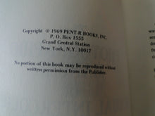 Load image into Gallery viewer, Vintage Adult Paperback Novel/Book The Photographic Manual of Sexual Intercourse G5