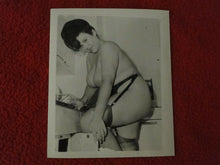 Load image into Gallery viewer, Vintage Nude Erotic Sexy Adult Pinup Silver Gelatin Photo 5 x 4 B58g