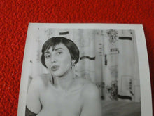Load image into Gallery viewer, Vintage Nude Erotic Sexy Adult Pinup 5 x 4 Photo Linda West A59
