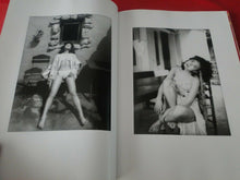 Load image into Gallery viewer, Vintage Nude Erotic Women Japanese Picture Book Naomi Akimoto Tatsuo Watanabe