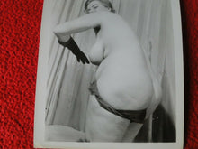 Load image into Gallery viewer, Vintage Nude Sexy Woman Adult Pinup Silver Gelatin 5 x 4 Photo A61