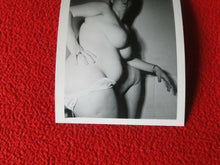 Load image into Gallery viewer, Vintage Nude Sexy Woman Adult Pinup Silver Gelatin 5 x 4 Photo B90