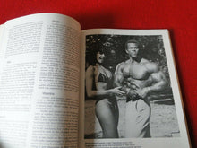 Load image into Gallery viewer, Vintage Gay Interest Bodybuilding Book Beef It! Robert Kennedy 1983 G51