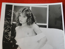 Load image into Gallery viewer, Vintage Nude Woman Hairy Pussy Silver Gelatin Photo 8 x 10 P81i