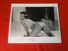 Load image into Gallery viewer, Vintage Nude Woman Beautiful Pussy Silver Gelatin Photo AZk
