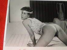 Load image into Gallery viewer, Vintage Nude Woman Beautiful Pussy Silver Gelatin Photo AZk