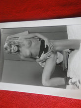 Load image into Gallery viewer, Vintage Nude Woman 8 x 10 Silver Gelatin Photo Young Nice Pussy AV$