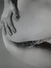 Load image into Gallery viewer, Vintage Nude Woman 8 x 10 Silver Gelatin Photo Young Shaved Pussy AWw