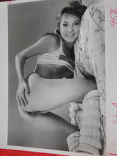 Load image into Gallery viewer, Vintage Nude Woman 8 x 10 Silver Gelatin Photo Young Shaved Pussy AWw