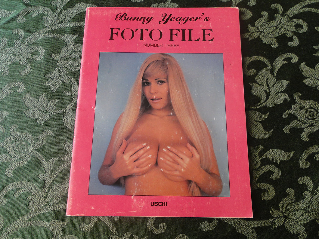 Vintage Nude Erotic Sexy Adult Magazine Bunny Yeager's Foto File USCHI   JB17