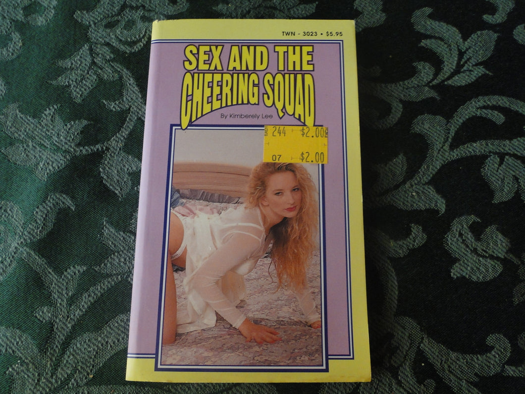 Vintage Adult Erotic Paperback Novel/Book Sex and the Cheering Squad         P84