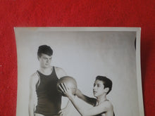 Load image into Gallery viewer, Vintage Gay Interest Nude Hot Hung Male Photo 5 x 7       A81
