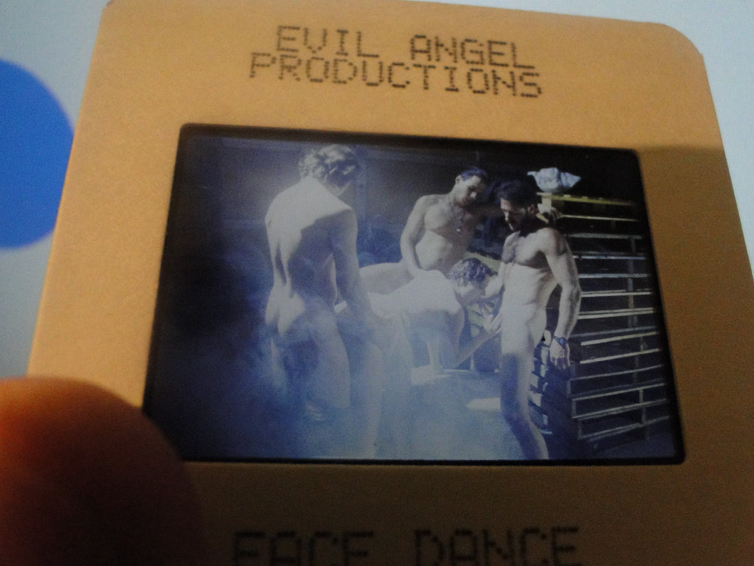 Vintage NUDE Hot Woman/Model 35mm Slide/Transparency Gang Bang       PS2