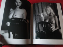 Load image into Gallery viewer, Vintage Hardcover Erotic Nude Women Picture Book Ak(t)zente Accents Matthias Stolt
