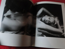 Load image into Gallery viewer, Vintage Hardcover Erotic Nude Women Picture Book Ak(t)zente Accents Matthias Stolt
