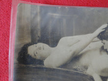 Load image into Gallery viewer, Vintage EARLY ORIGINAL Erotic Sexy Adult Nude Woman Cunnilingus Photo H15
