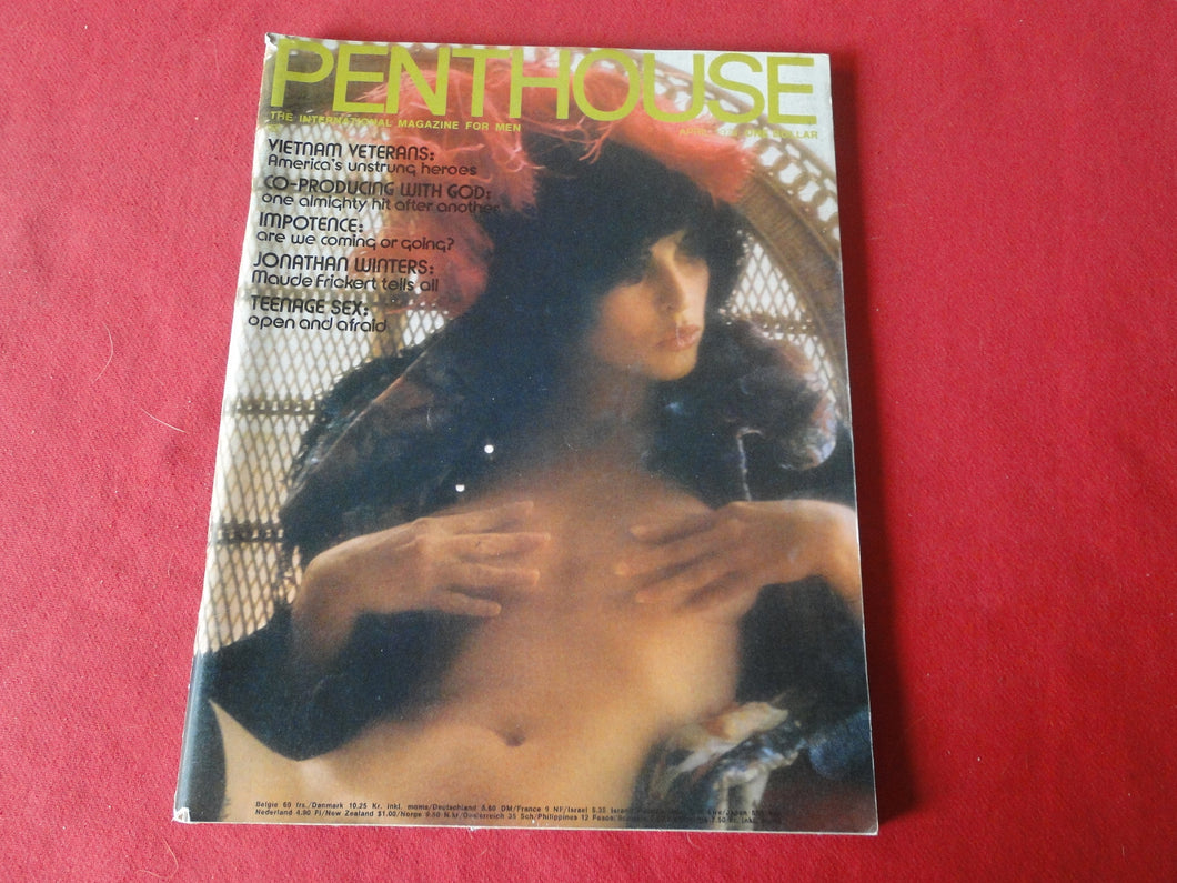 Vintage Nude Erotic Sexy Adult Magazine Penthouse April 1974           P74