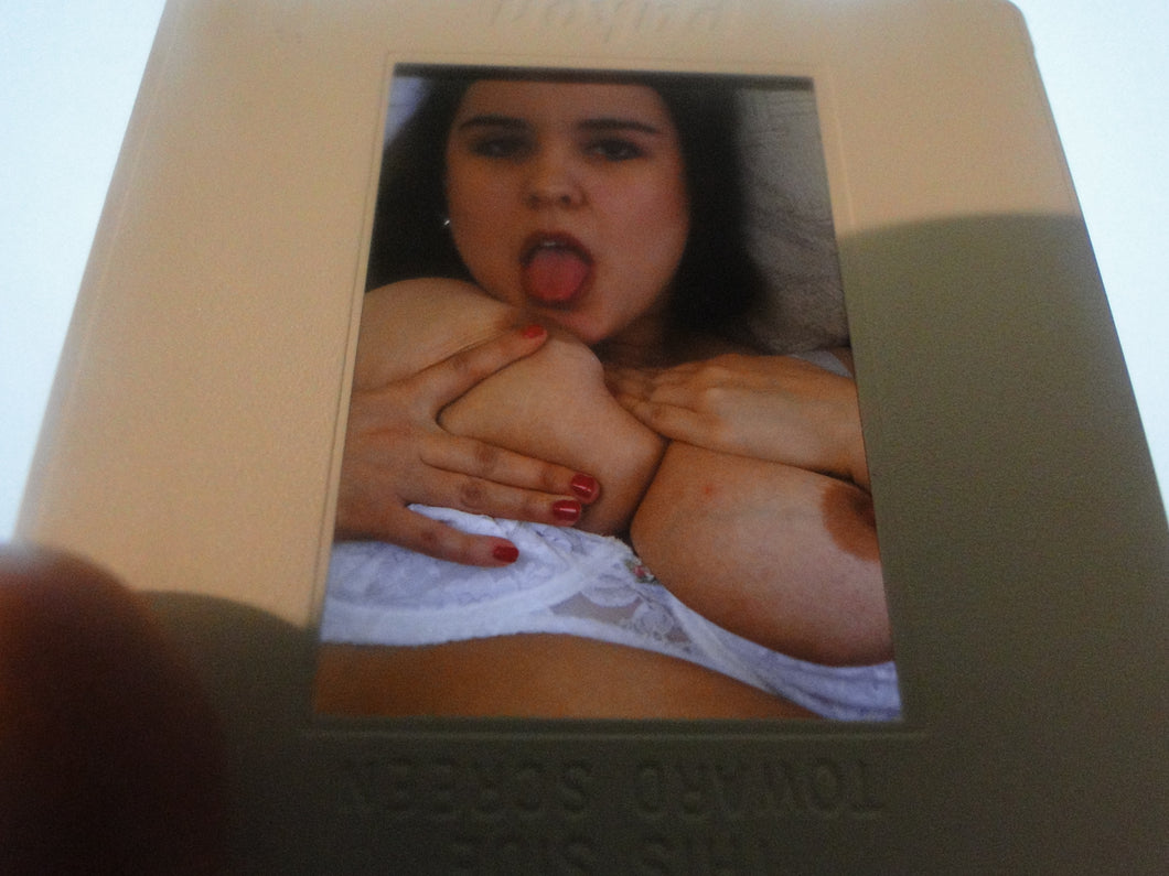 Vintage NUDE Big Tit Model Woman/Model 35mm Slide/Transparency     T6j