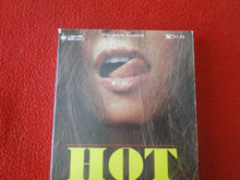 Load image into Gallery viewer, Vintage Adult Paperback Novel/Book Bee Line Hot For It 1970          HC3
