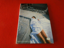 Load image into Gallery viewer, Vintage Nude Erotic Women Japanese Picture Book Chekyo Ozawa C&#39;est-lion!
