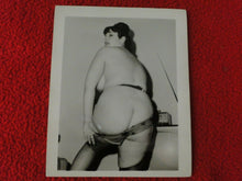 Load image into Gallery viewer, Vintage Nude Erotic Sexy Adult Pinup Silver Gelatin Photo 5 x 4  B58e
