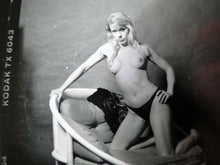 Load image into Gallery viewer, Vintage Nude Erotic Sexy Adult Pinup Contact Print Sheet Professonal Photo    AF
