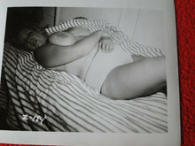 Load image into Gallery viewer, Vintage Nude Sexy Woman  Adult Pinup Silver Gelatin 5 x 4 Photo        B90
