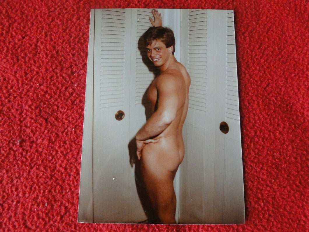 Vintage 18 Year Old + Gay Interest Chippendale Muscle Semi Nude Male Photo   B88