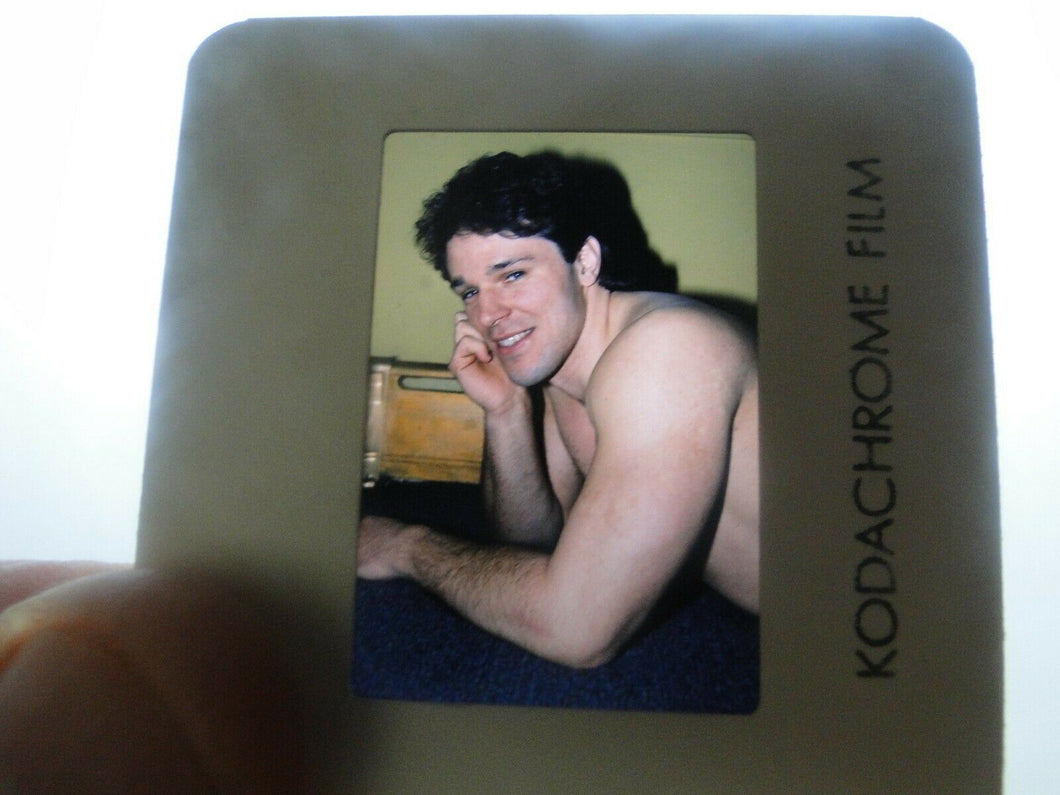 VINTAGE 35MM SLIDE MALE GAY INTEREST BEEFCAKE MUSCLE SEMI NUDE HOT BUFF A87
