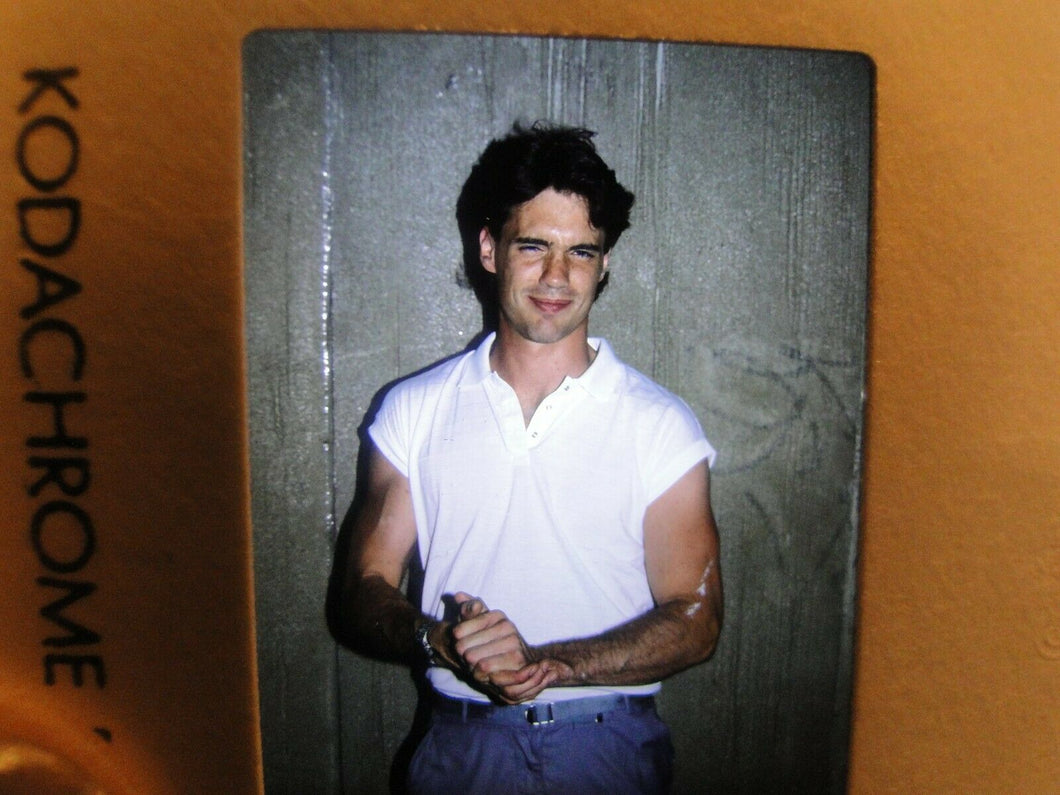 VINTAGE 35MM SLIDE MALE GAY INTEREST BEEFCAKE MUSCLE SEMI NUDE HOT BUFF ES8