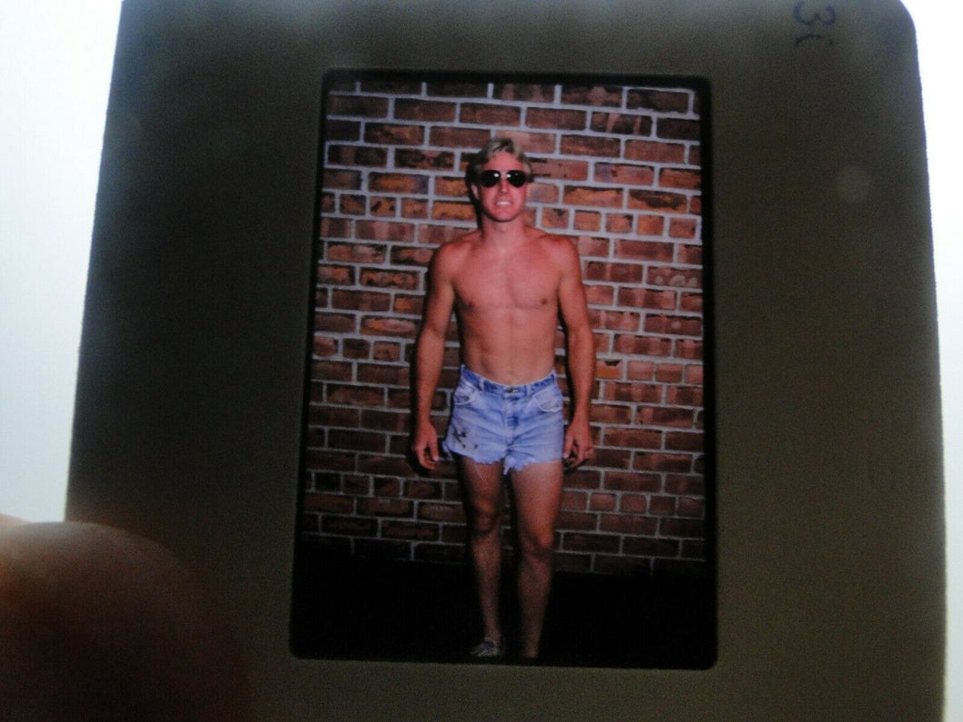 VINTAGE 35MM SLIDE MALE GAY INTEREST BEEFCAKE MUSCLE SEMI NUDE HOT BUFF G9
