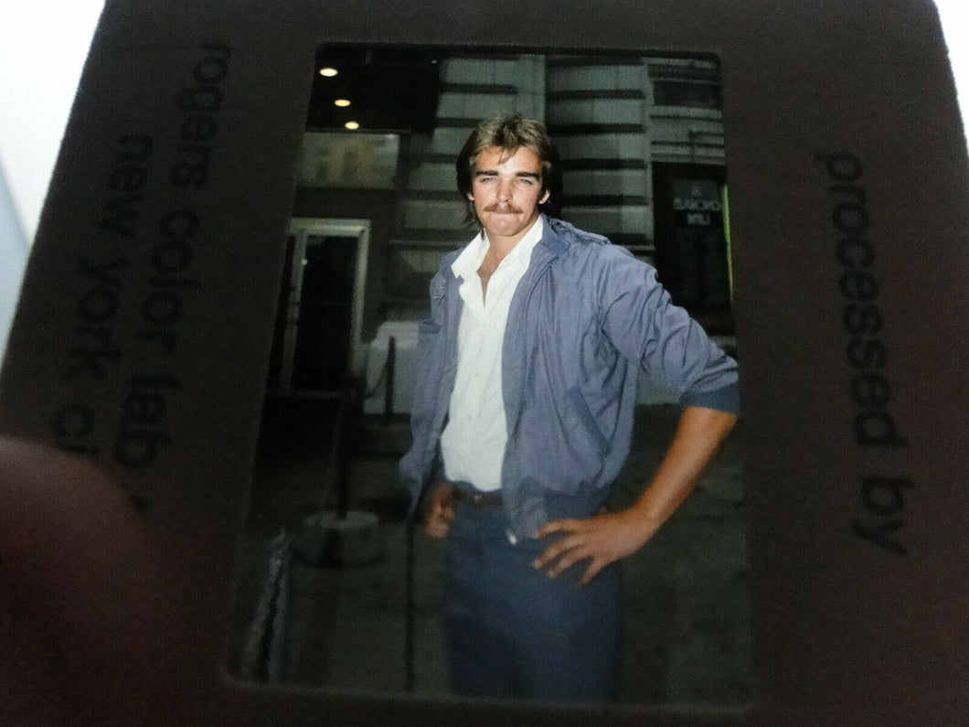 VINTAGE 35MM SLIDE MALE GAY INTEREST BEEFCAKE MUSCLE SEMI NUDE HOT BUFF CG21