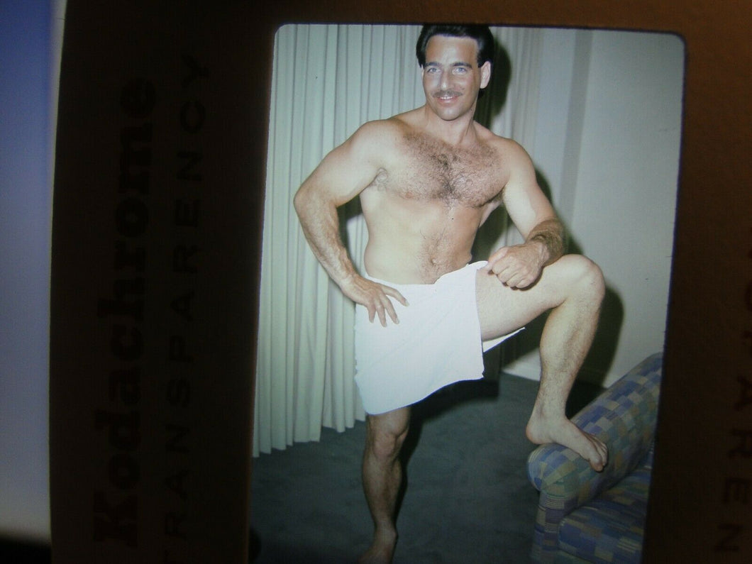 VINTAGE 35MM SLIDE MALE GAY INTEREST BEEFCAKE MUSCLE SEMI NUDE HOT BUFF FN)