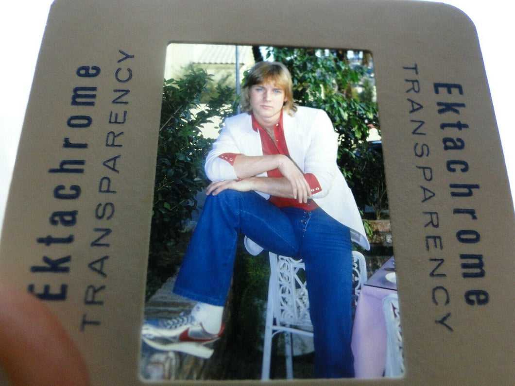 VINTAGE 35MM SLIDE MALE 18 Y.O. + GAY INTEREST BEEFCAKE MUSCLE SEMI NUDE    B16U