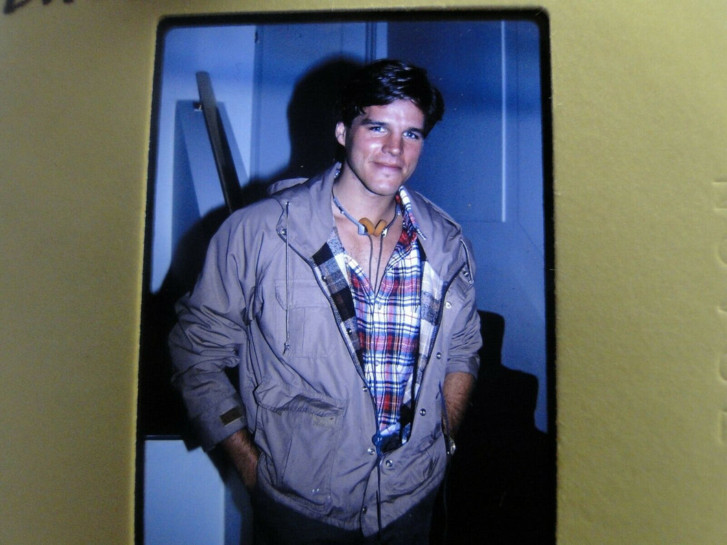 VINTAGE 35MM SLIDE MALE GAY INTEREST BEEFCAKE MUSCLE SEMI NUDE HOT BUFF FQ5