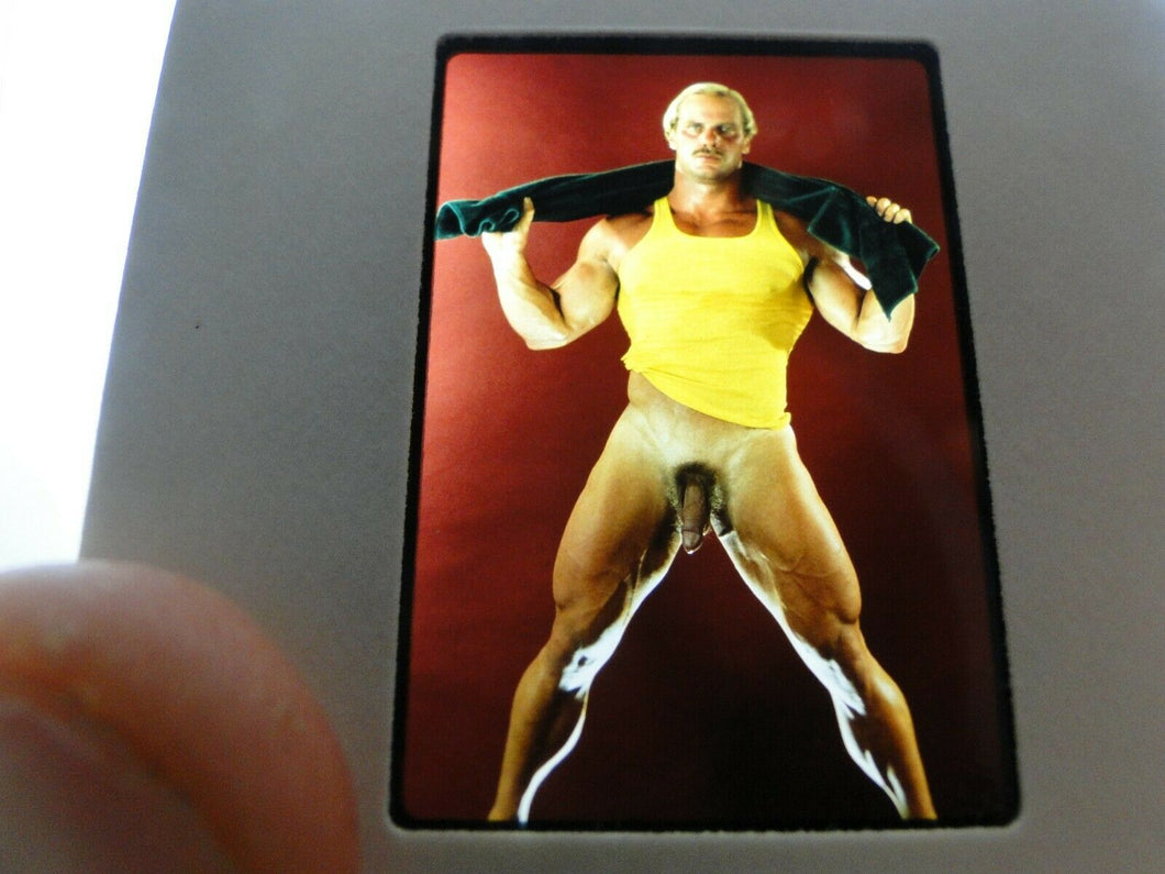 VINTAGE SLIDE/PHOTO MALE GAY INTEREST BEEFCAKE MUSCLE NUDE HOT HUNG A51