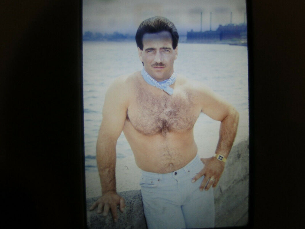 VINTAGE 35MM SLIDE MALE GAY INTEREST BEEFCAKE MUSCLE SEMI NUDE HOT BUFF FH1