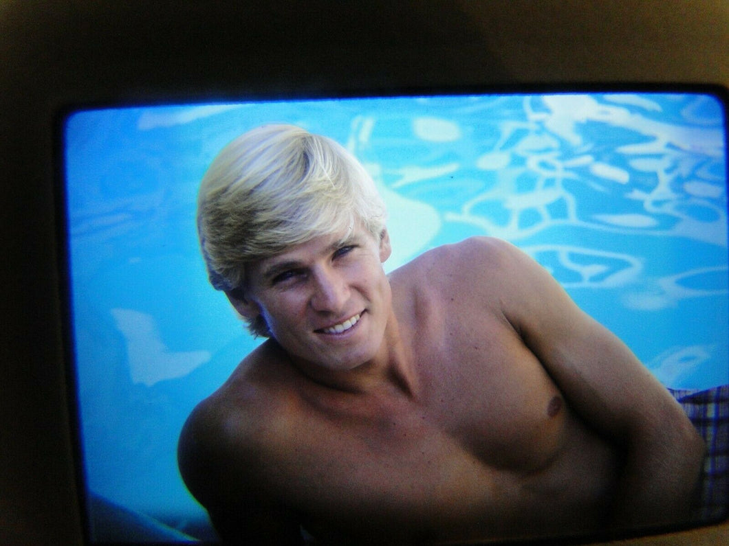 VINTAGE 35MM SLIDE MALE GAY INTEREST BEEFCAKE MUSCLE SEMI NUDE HOT BUFF FB9