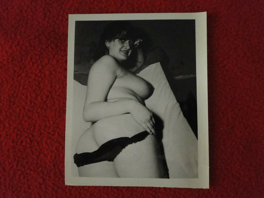 Vintage Nude Erotic Sexy Adult Pinup Silver Gelatin Photo 5 x 4     B59u