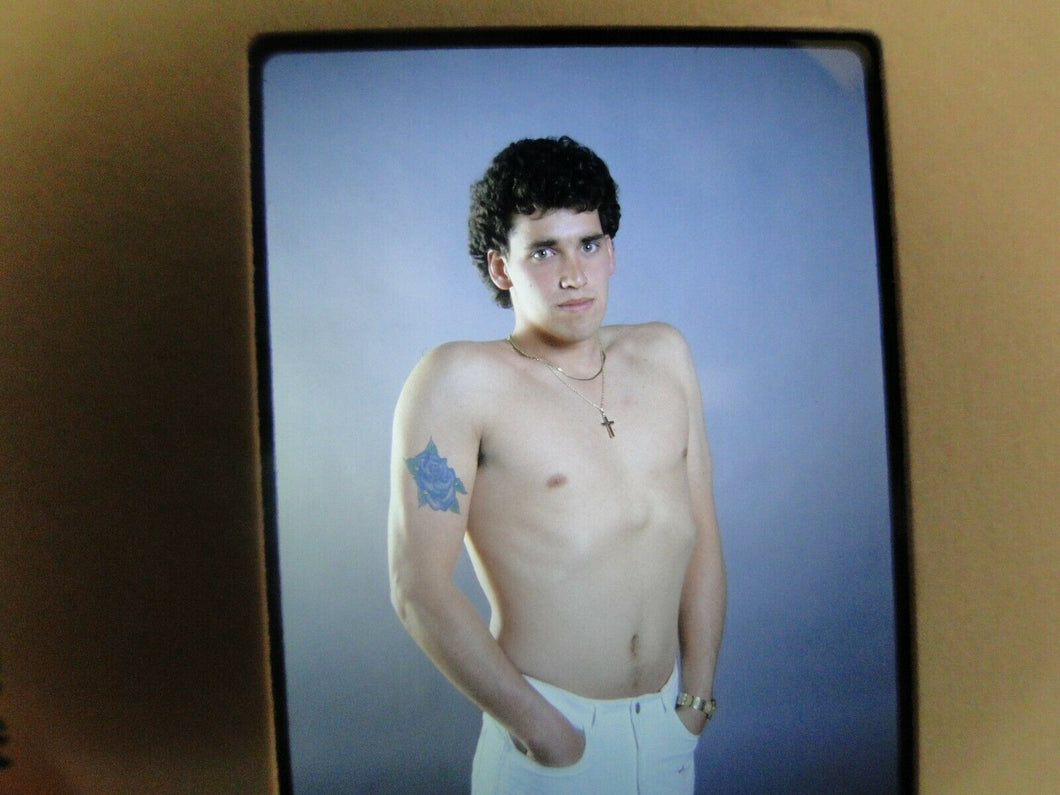 VINTAGE 35MM SLIDE MALE GAY INTEREST BEEFCAKE MUSCLE SEMI NUDE HOT BUFF FT1