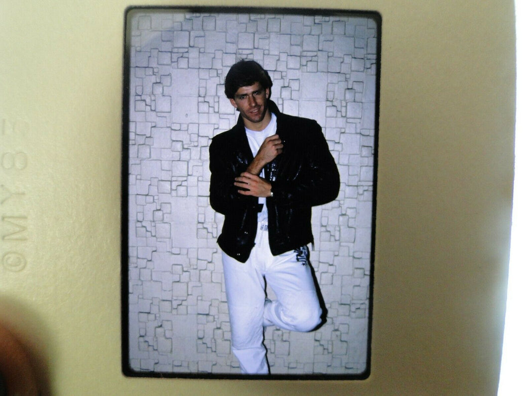 VINTAGE 35MM SLIDE MALE 18 YEAR OLD + GAY INTEREST BEEFCAKE MUSCLE SEMI NUDE G6