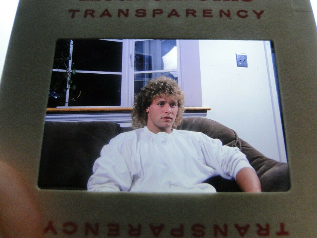 VINTAGE 35MM SLIDE MALE GAY INTEREST BEEFCAKE MUSCLE SEMI NUDE HOT BUFF CG11