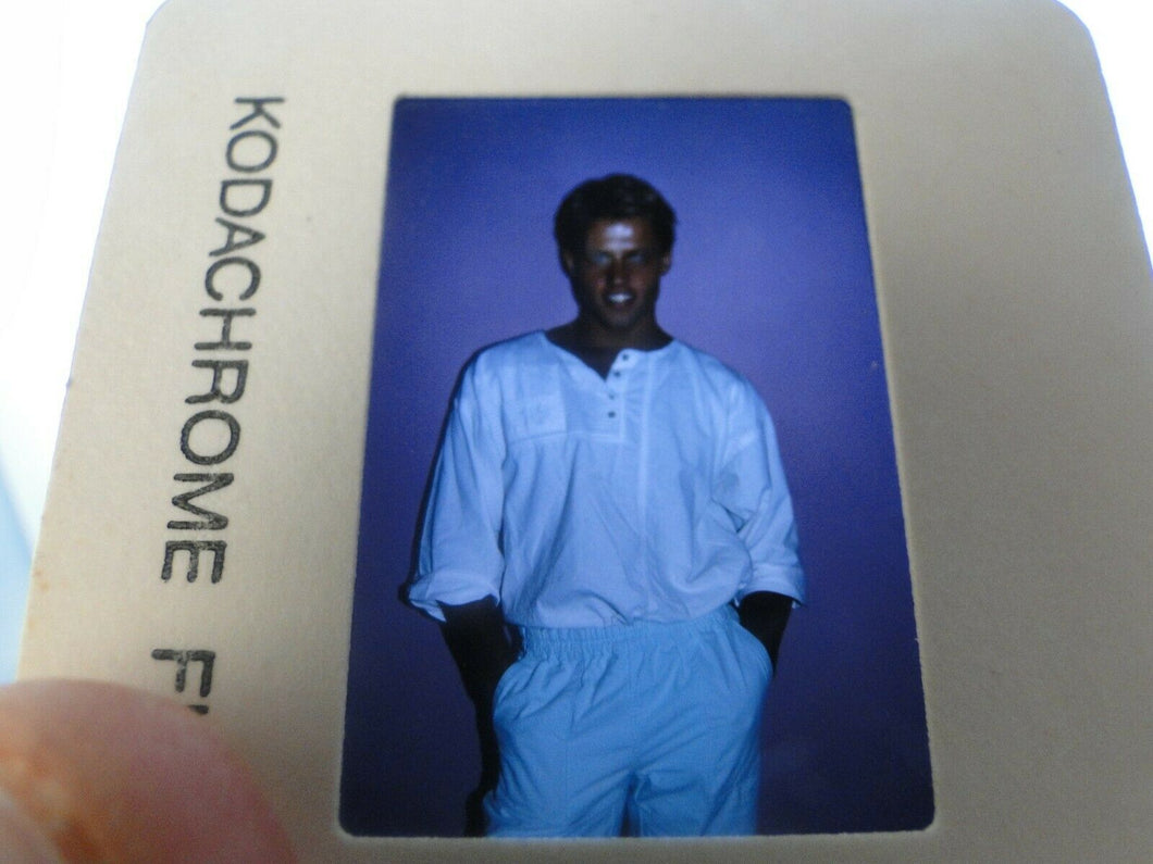 VINTAGE 35MM SLIDE MALE GAY INTEREST BEEFCAKE MUSCLE SEMI NUDE HOT BUFF CC20