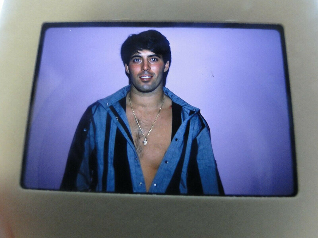 VINTAGE 35MM SLIDE MALE GAY INTEREST BEEFCAKE MUSCLE SEMI NUDE HOT BUFF A91