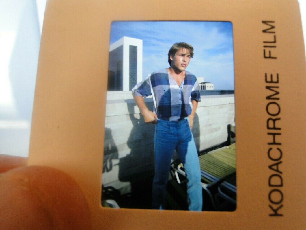 VINTAGE 35MM SLIDE MALE GAY INTEREST BEEFCAKE MUSCLE SEMI NUDE HOT BUFF EH*