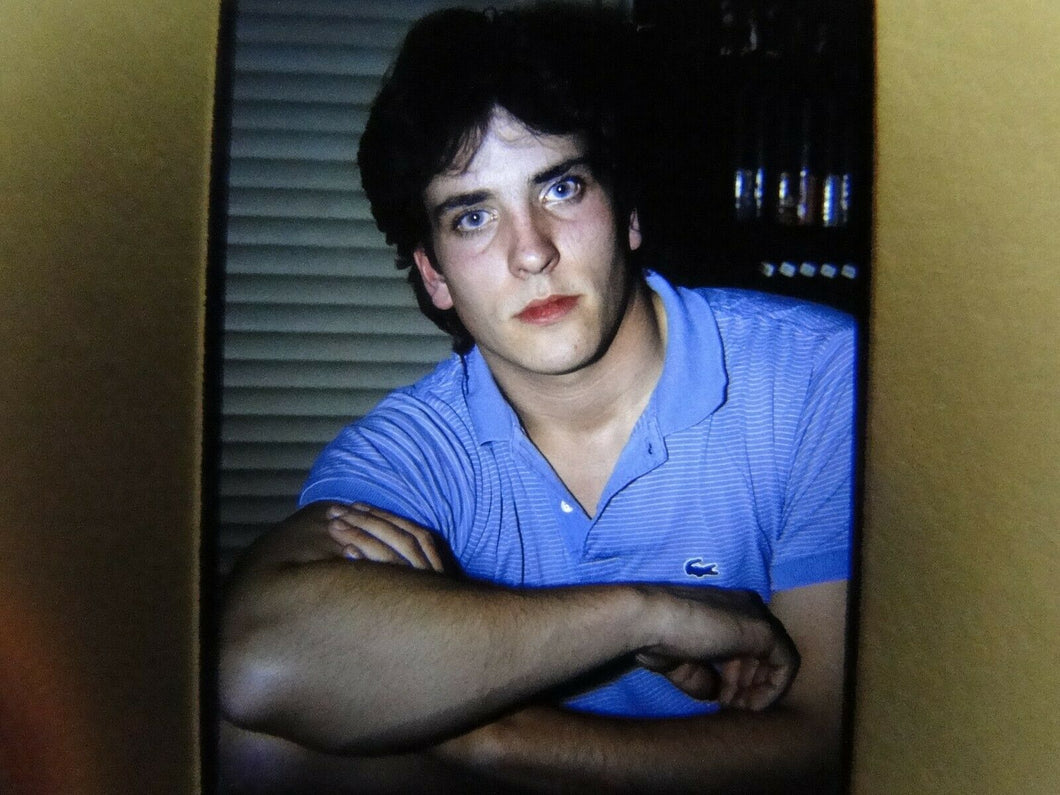 VINTAGE 35MM SLIDE MALE GAY INTEREST BEEFCAKE MUSCLE SEMI NUDE HOT BUFF FL1